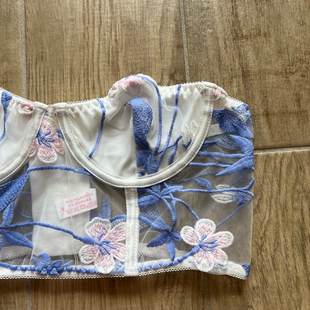ROMWE white & blue floral embroidered sheer underwire corset top - Picture 4 of 10
